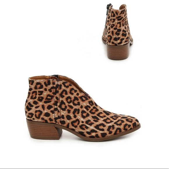 Leopard Print Ankle Booties - Picture 4 of 6
